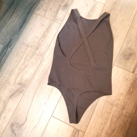 NWOT Wilfred Free Marie Cross-back, Thong Bodysuit Sz. Large. - Picture 5 of 7